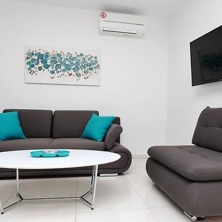 Apartmani "Villa Barbara" Novalja Kültér fotó