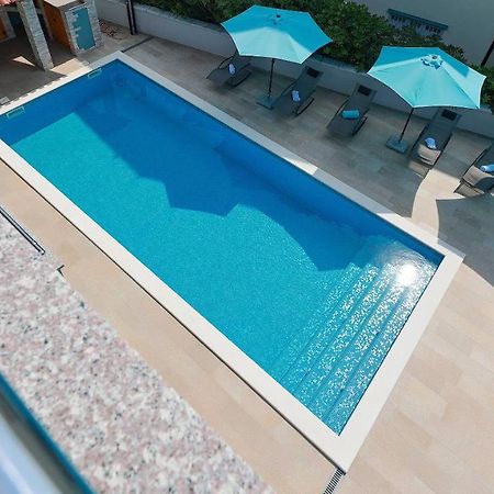 Apartmani "Villa Barbara" Novalja Kültér fotó