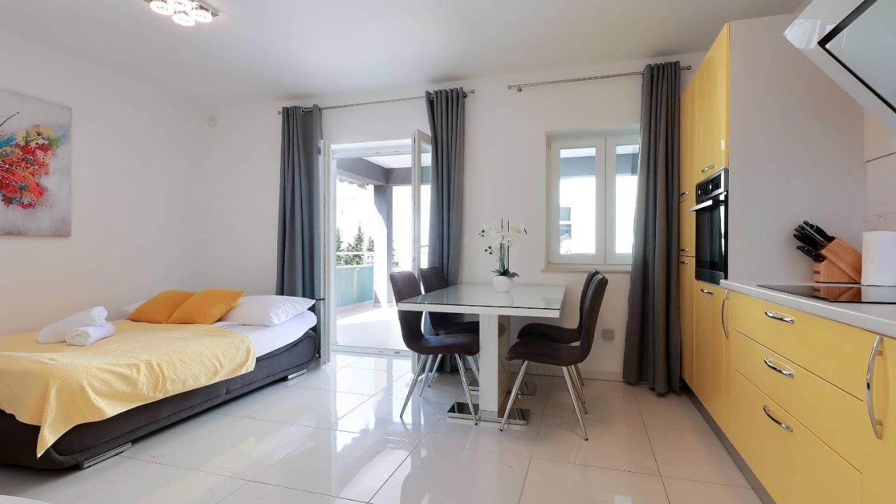 Apartmani "Villa Barbara" Novalja Kültér fotó