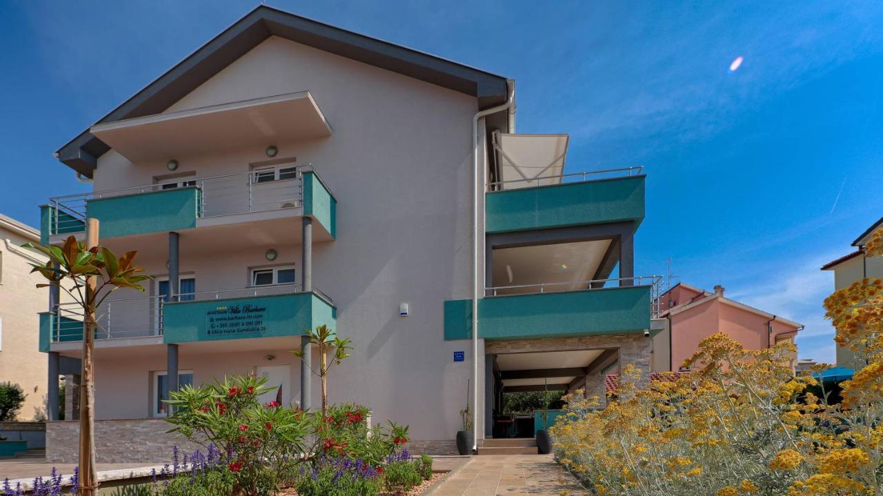 Apartmani "Villa Barbara" Novalja Kültér fotó