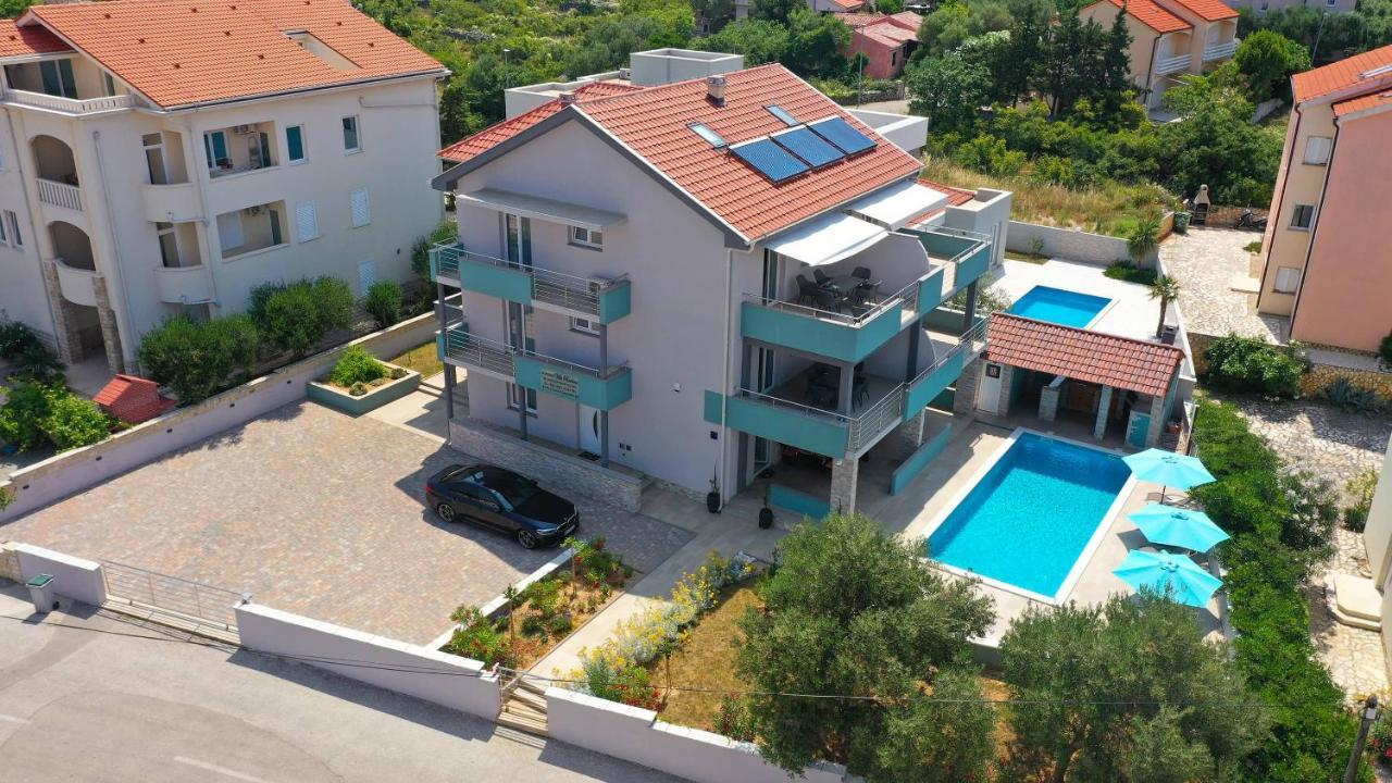 Apartmani "Villa Barbara" Novalja Kültér fotó